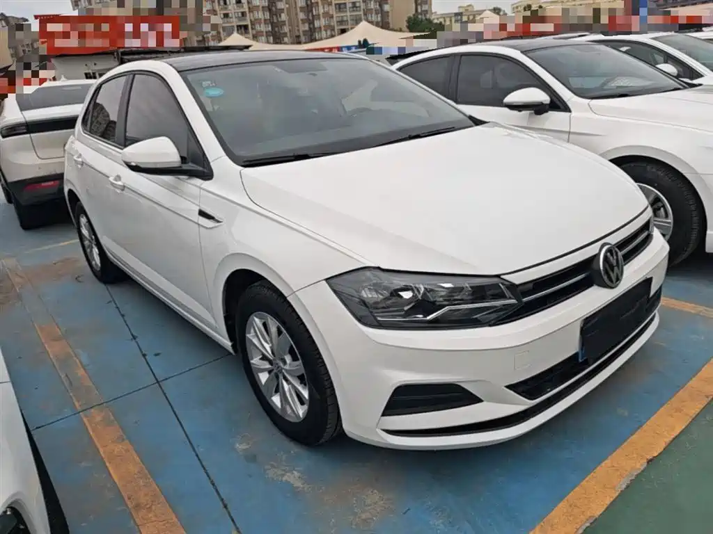 Volkswagen Polo 2019 Plus 1.5L Automatic Colorful Tech Edition фото 4