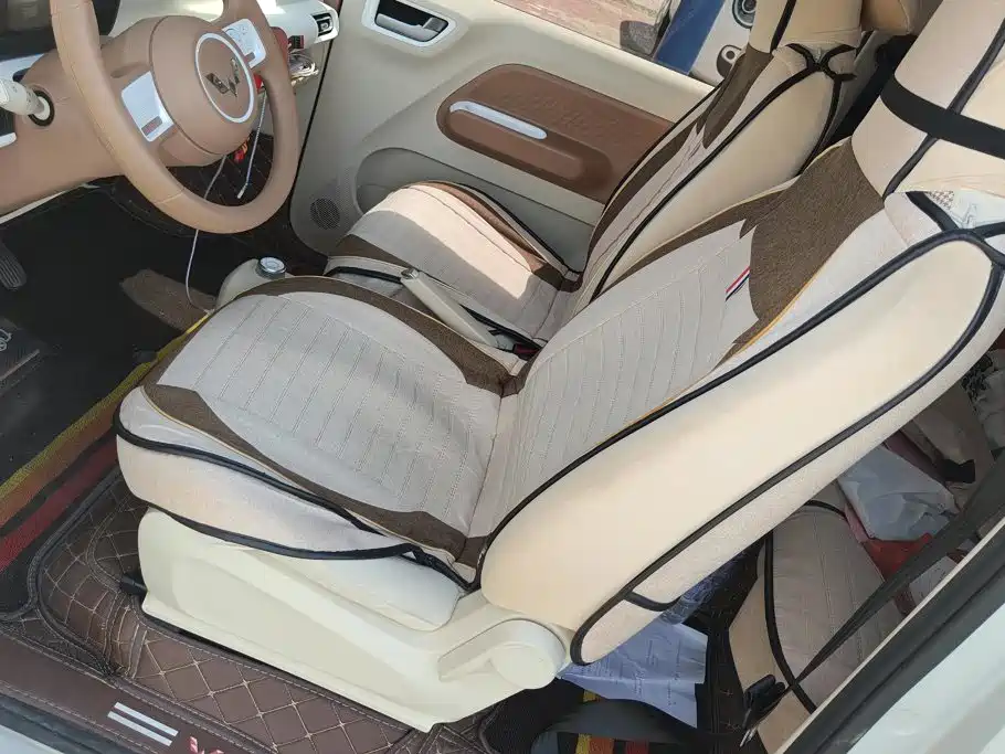 Wuling Motors Hongguang MINIEV 2026 2024 3rd Gen 215km Advanced