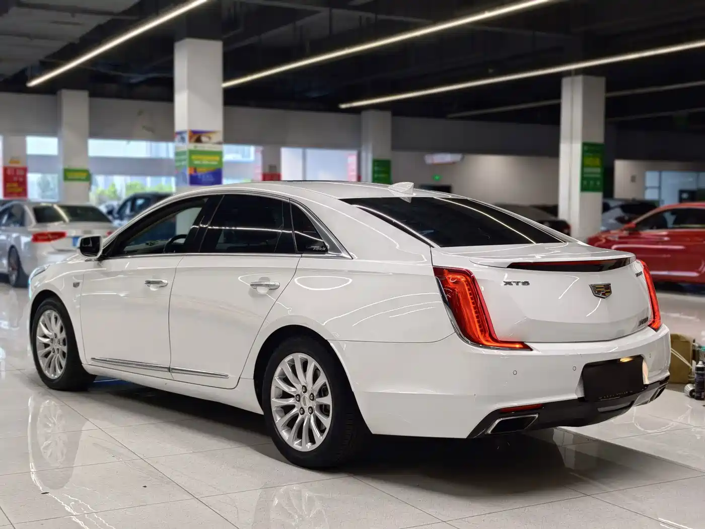 Cadillac XTS 2019 2018 28T Technology