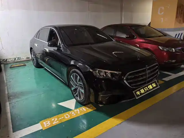 MERCEDES-BENZ E CLASS