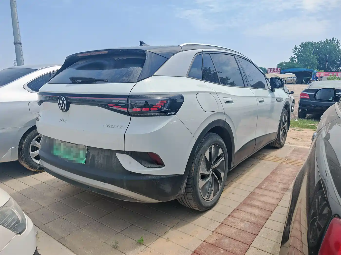 Volkswagen ID.4 CROZZ 2022 Standard Range PURE Edition фото 4
