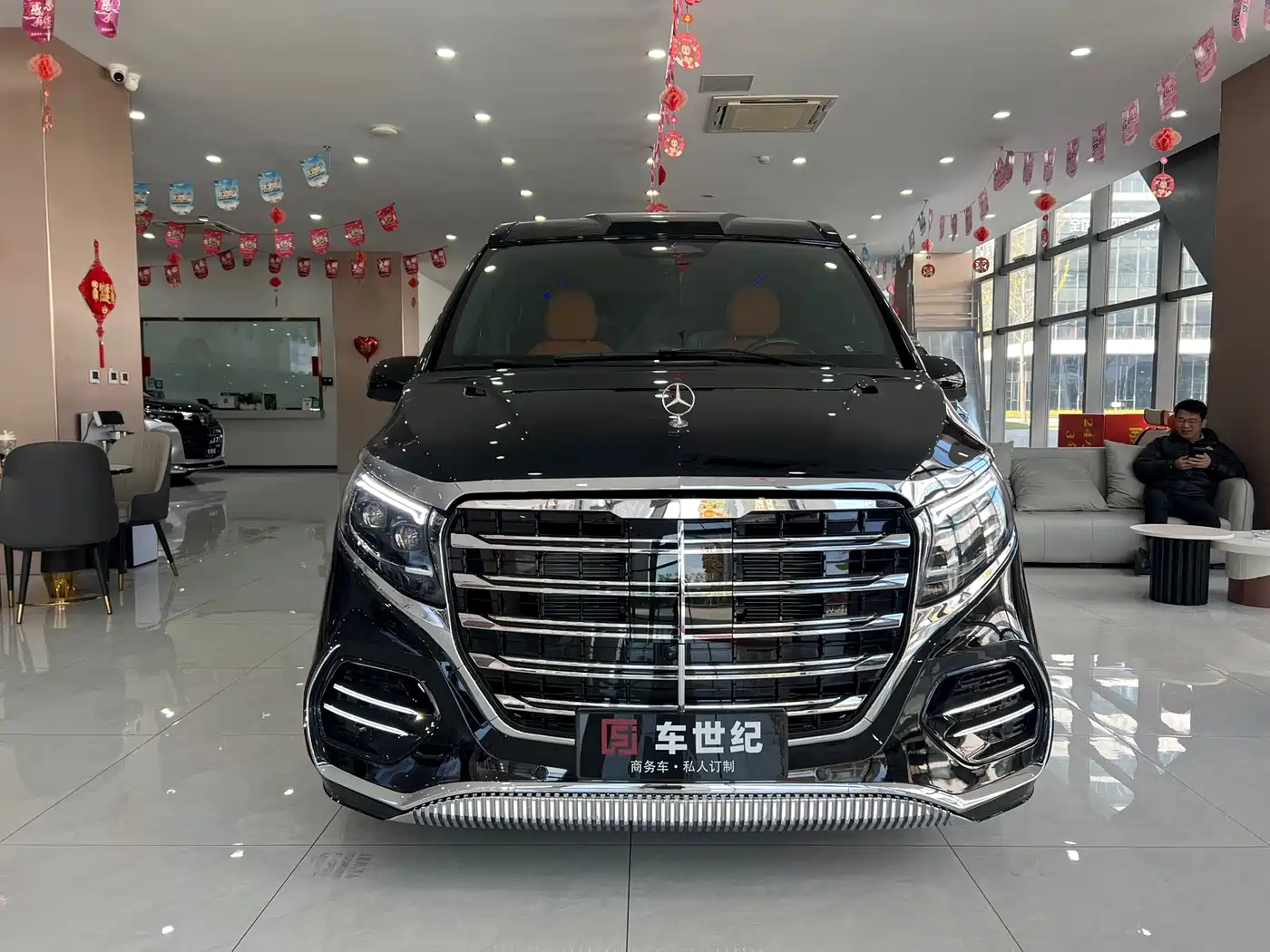Mercedes-Benz Vito 2024 2.0T Business 7-Seater фото 2