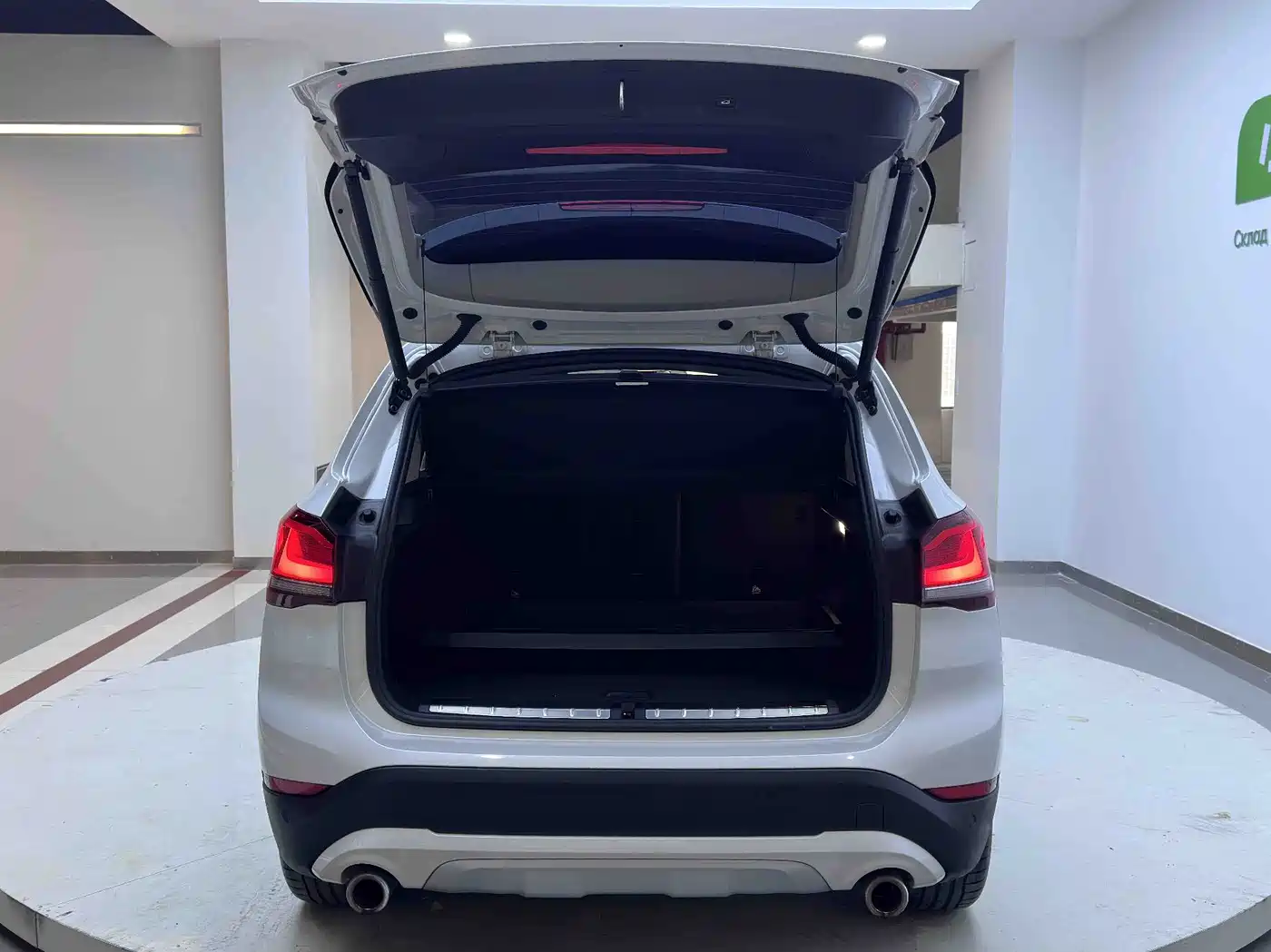 BMW X1 2022 sDrive20Li Premium фото 16