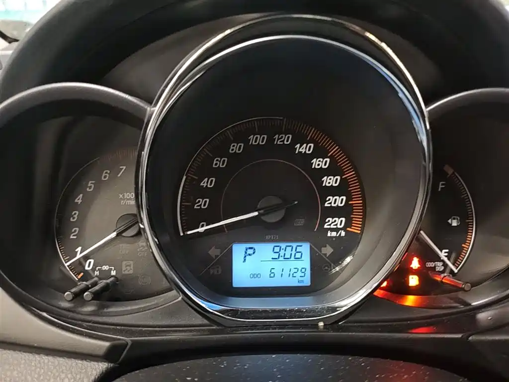 Toyota YARiS L Zhi Xuan 2020 Zhi Xuan X 1.5L CVT Leading фото 18