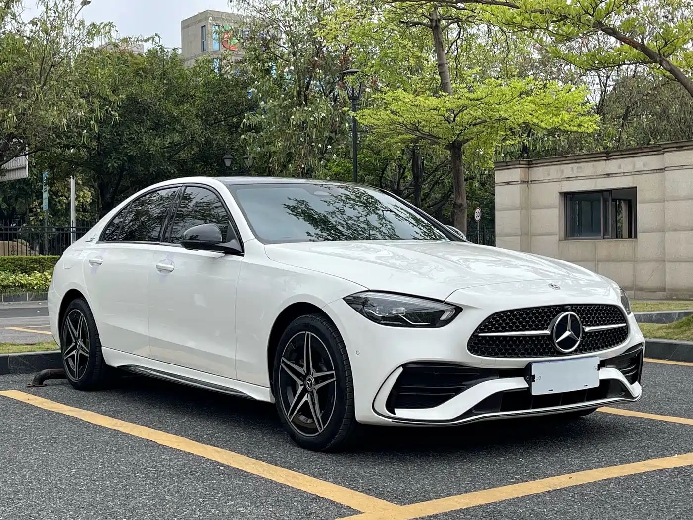Mercedes-Benz C-Class 2025 C 260 L Night Sport Edition фото 3