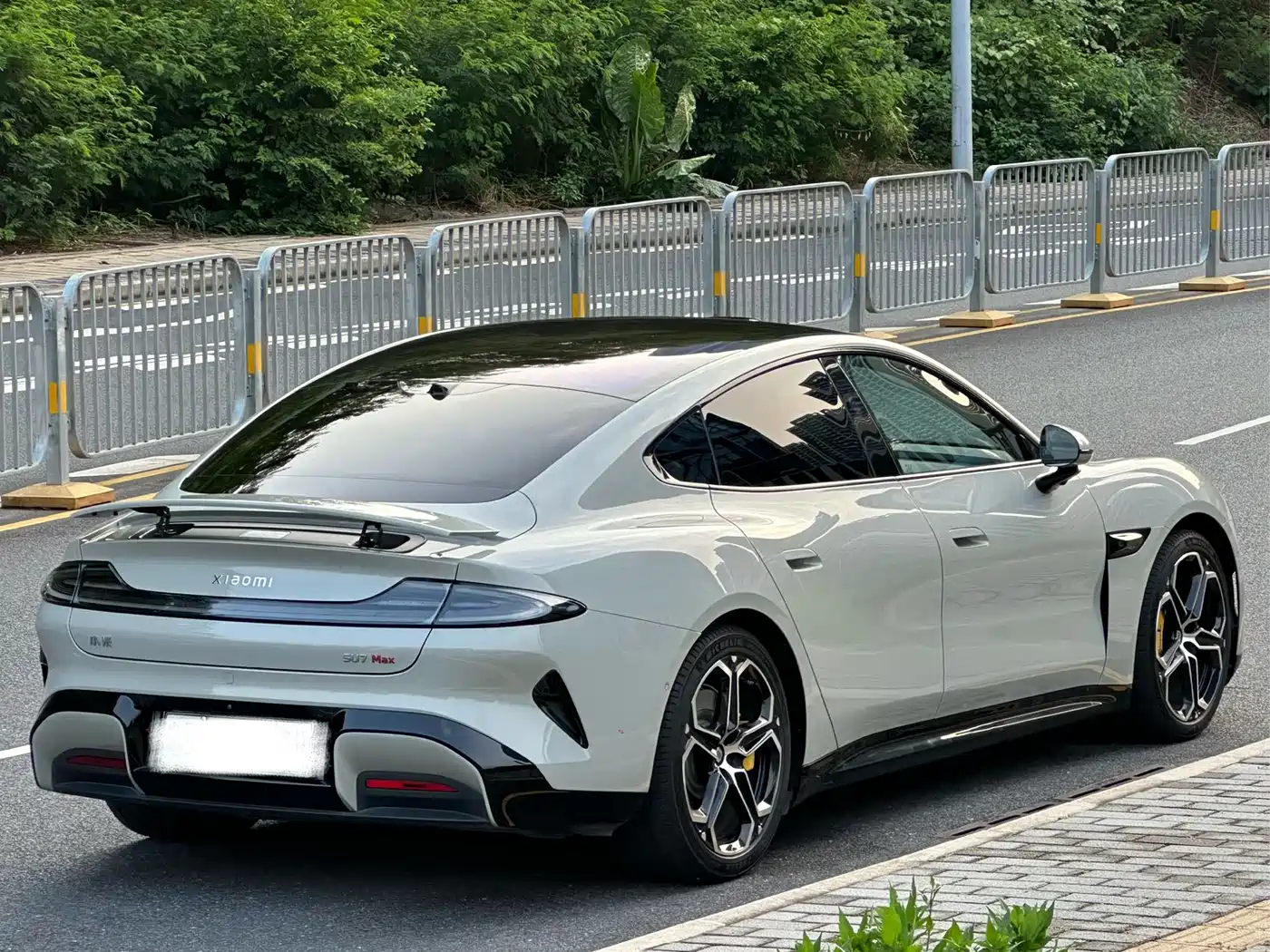 Xiaomi Auto Xiaomi SU7 2024 AWD Extended Range Advanced Smart Driving Max Edition фото 15