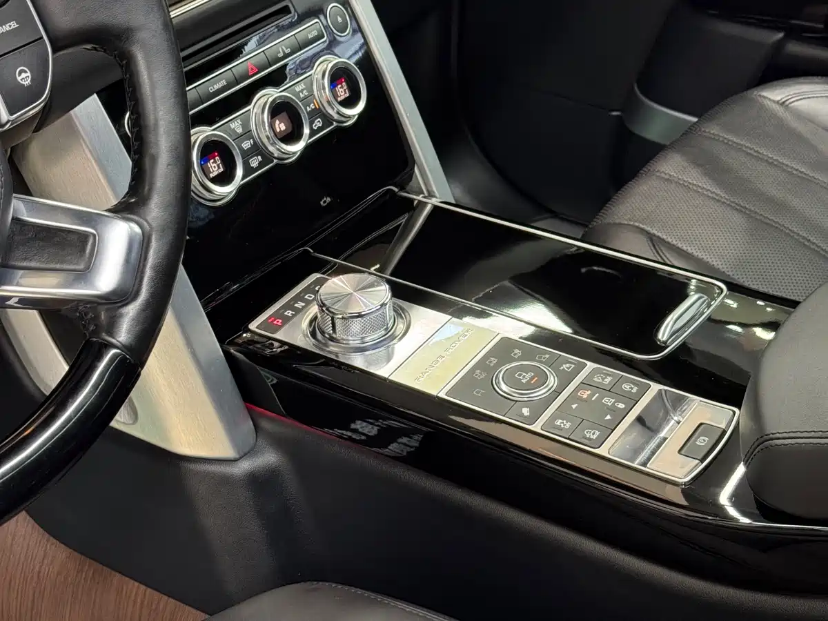 Land Rover Range Rover 2017 3.0 SC V6 Vogue фото 8