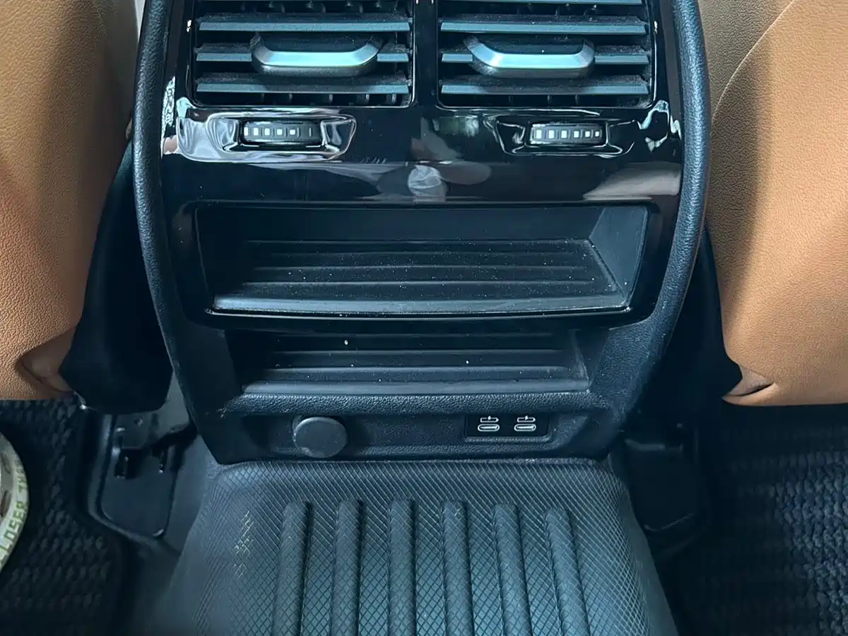 BMW 5 Series (Import) 2022 530i M Sport Package фото 12