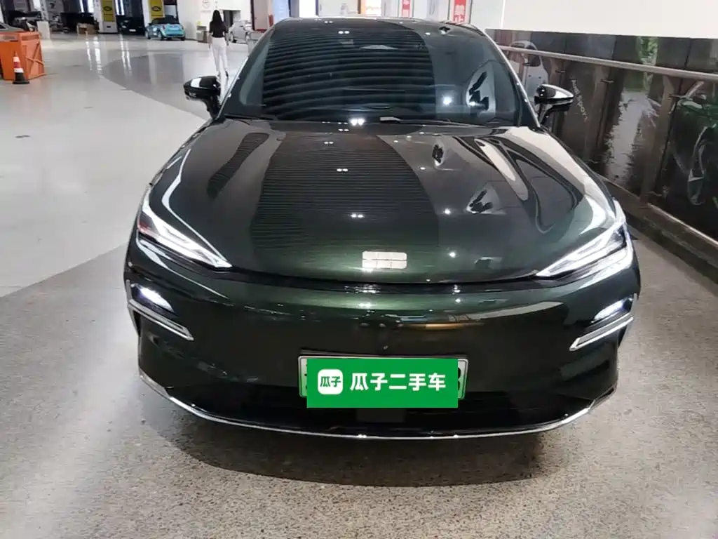 Geely Galaxy Galaxy Xingyao 8 2026 2025 Model 130km EM-i Flagship Edition