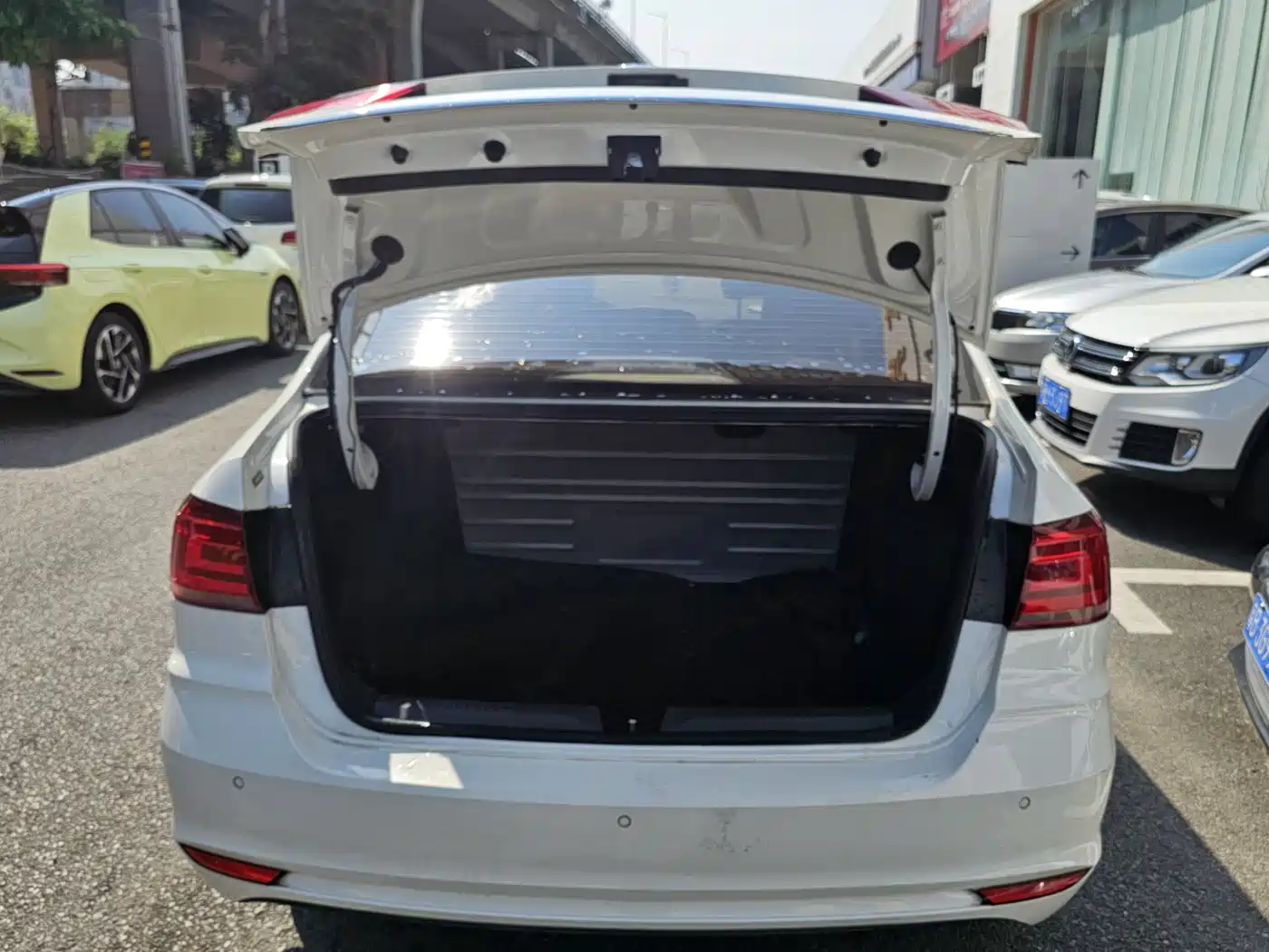 Volkswagen Santana 2021 1.5L Automatic Comfort Edition фото 15