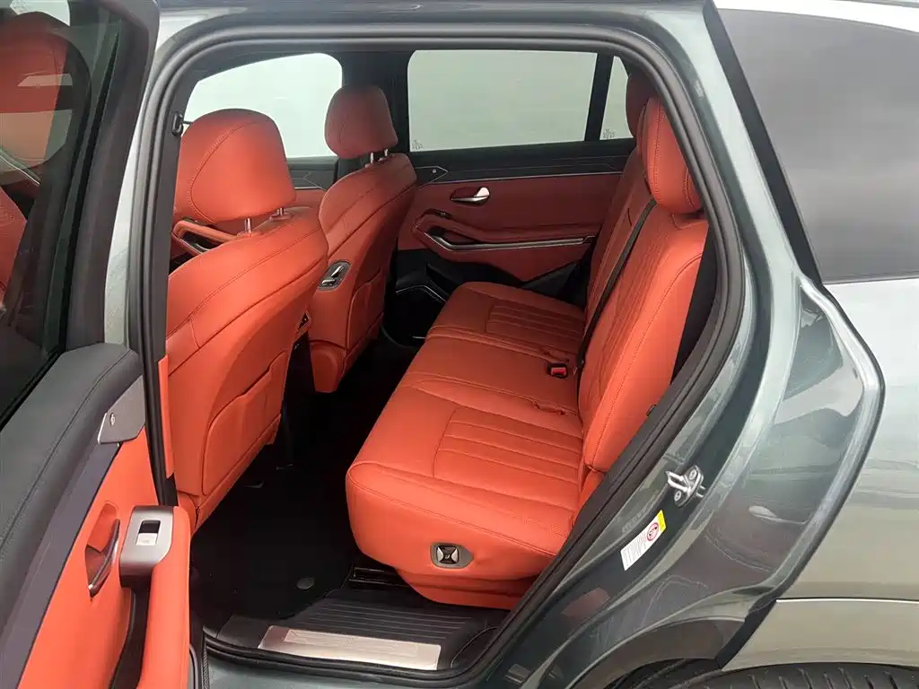 BYD Tang L 2025 DM 175KM Drone Player Edition фото 8
