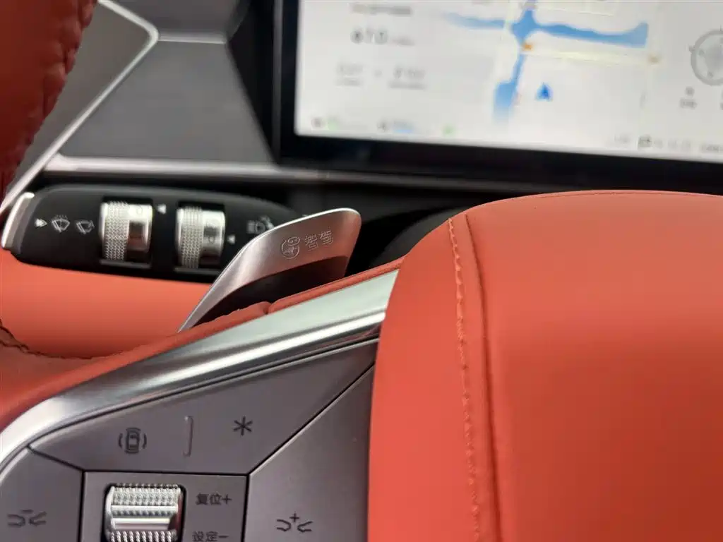 BYD Tang L 2025 DM 175KM Drone Player Edition фото 14