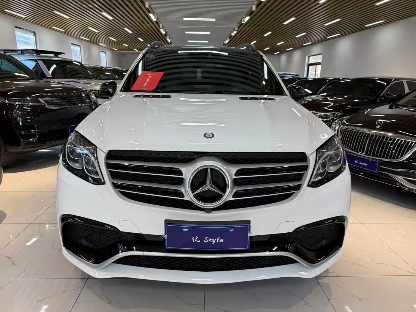Mercedes-Benz GLS 2017 GLS 400 4MATIC Luxury фото 2