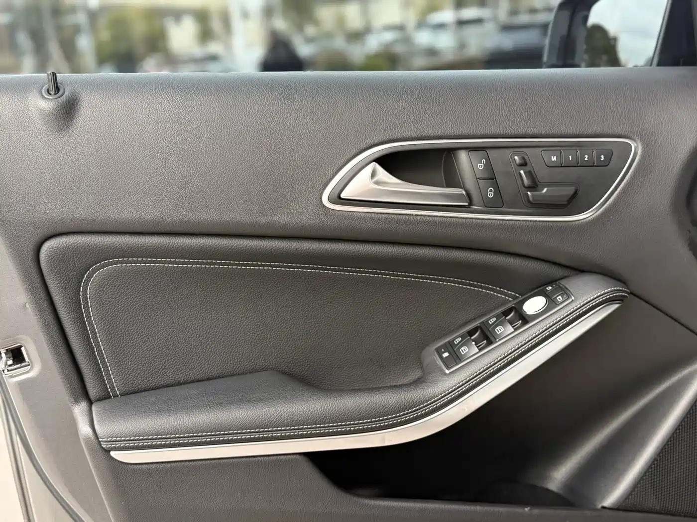 Mercedes-Benz GLA 2016 GLA 200 Dynamic фото 21
