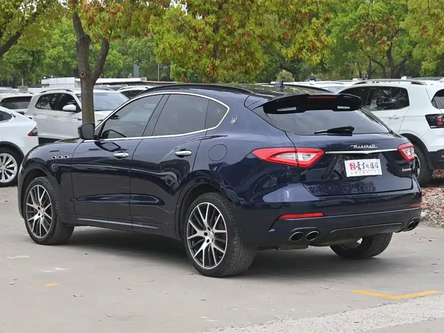 MASERATI LEVANTE