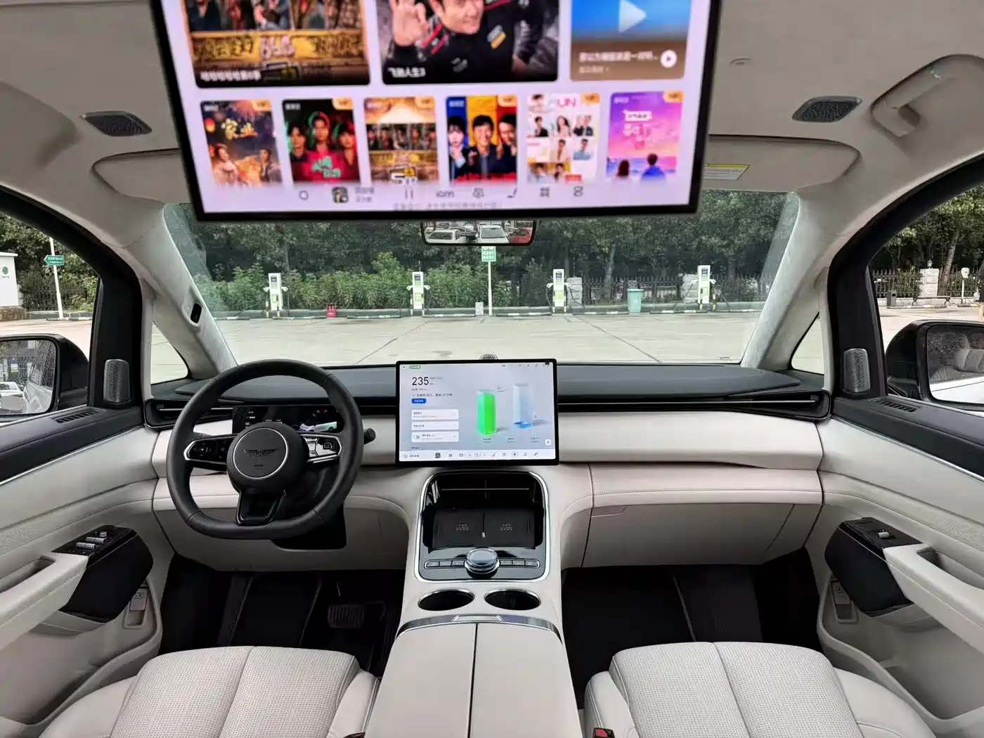 Geely Galaxy Galaxy V900 2026 2026 Model Year Base Version 6-Seater