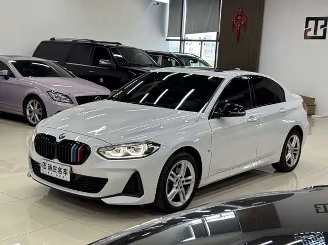 BMW 1 Series 2022