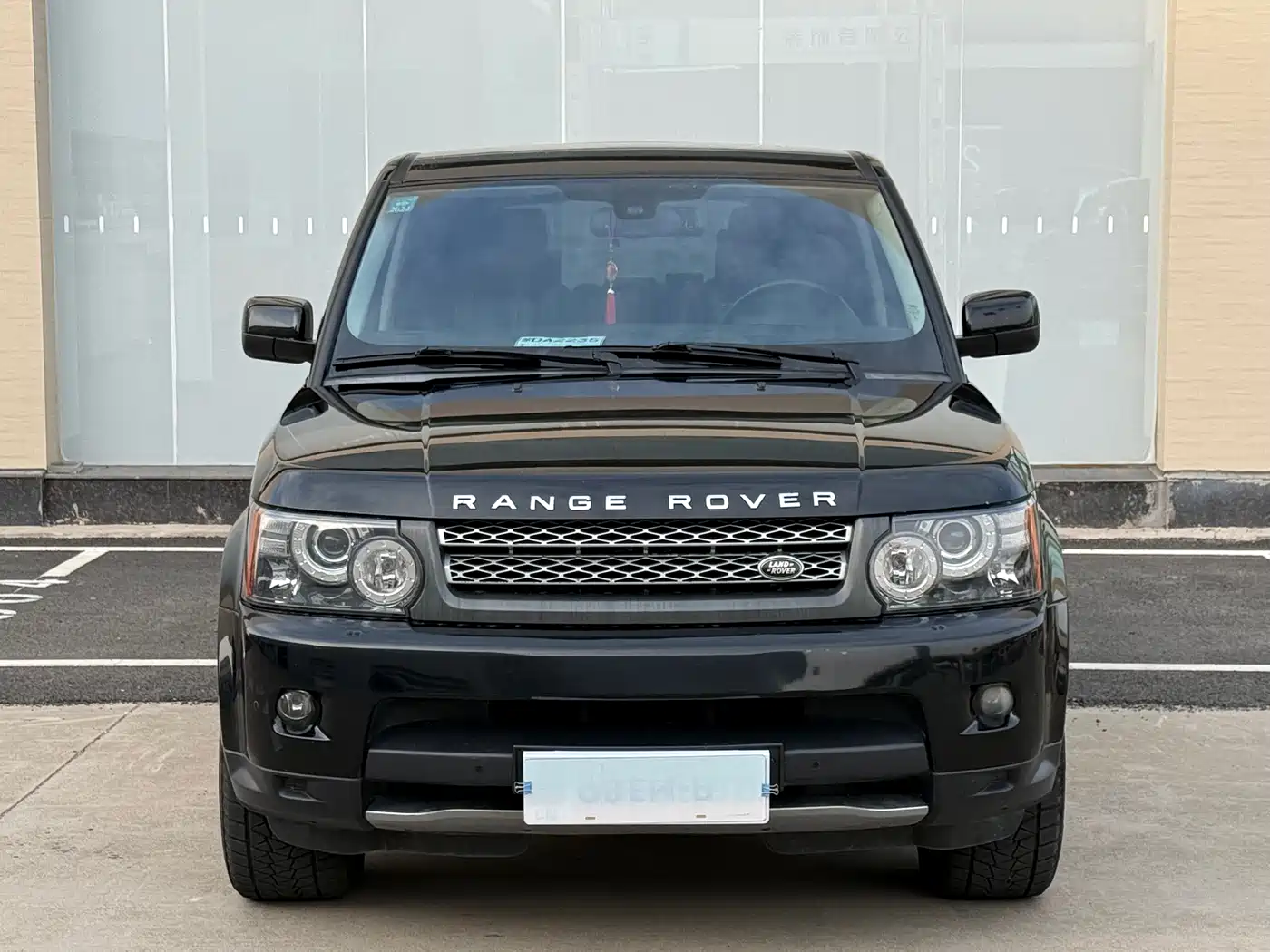 Land Rover Range Rover Sport 2011 5.0 SC V8 HSE фото 2
