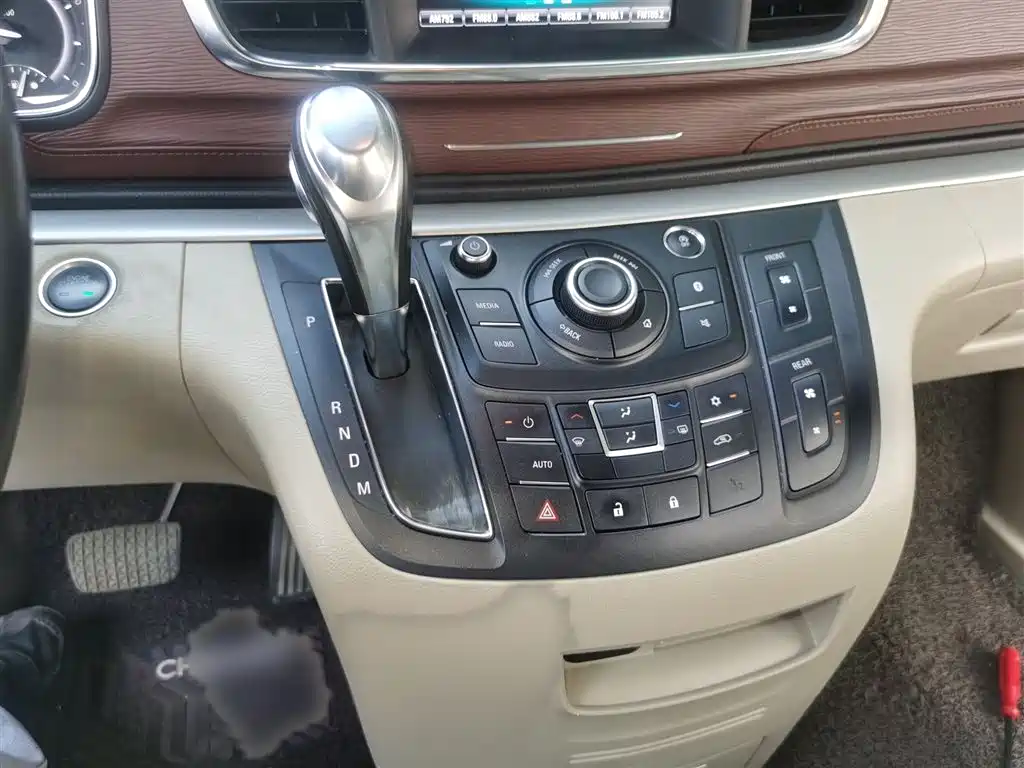 Buick GL8 2018 28T Luxury Model China VI фото 7