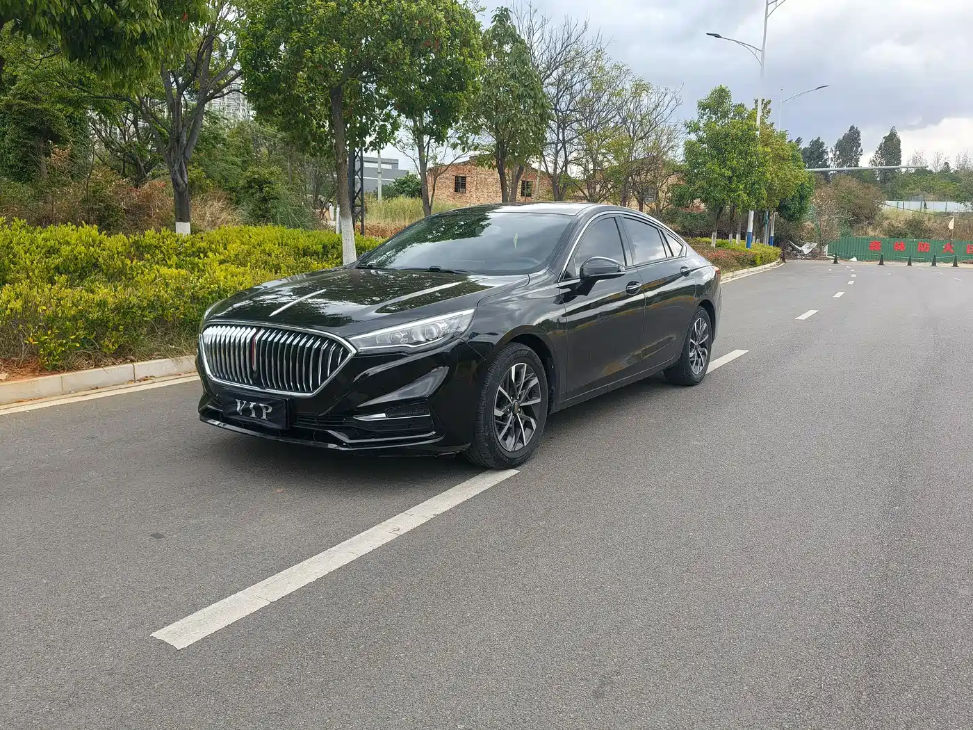 Hongqi HONGQI H5