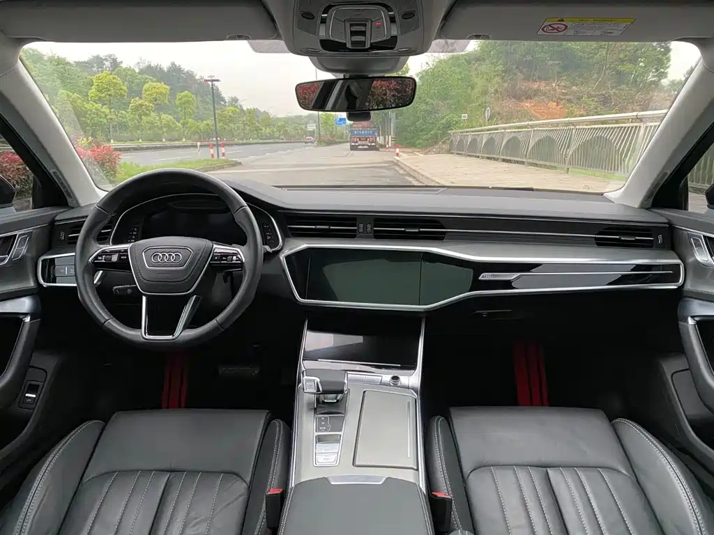 Audi A6L 2023 45 TFSI Premium Selection Elegance фото 6