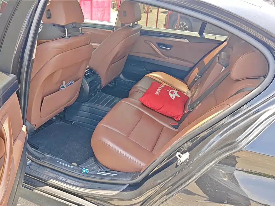 BMW 5 Series 2014 520Li Elegance фото 11
