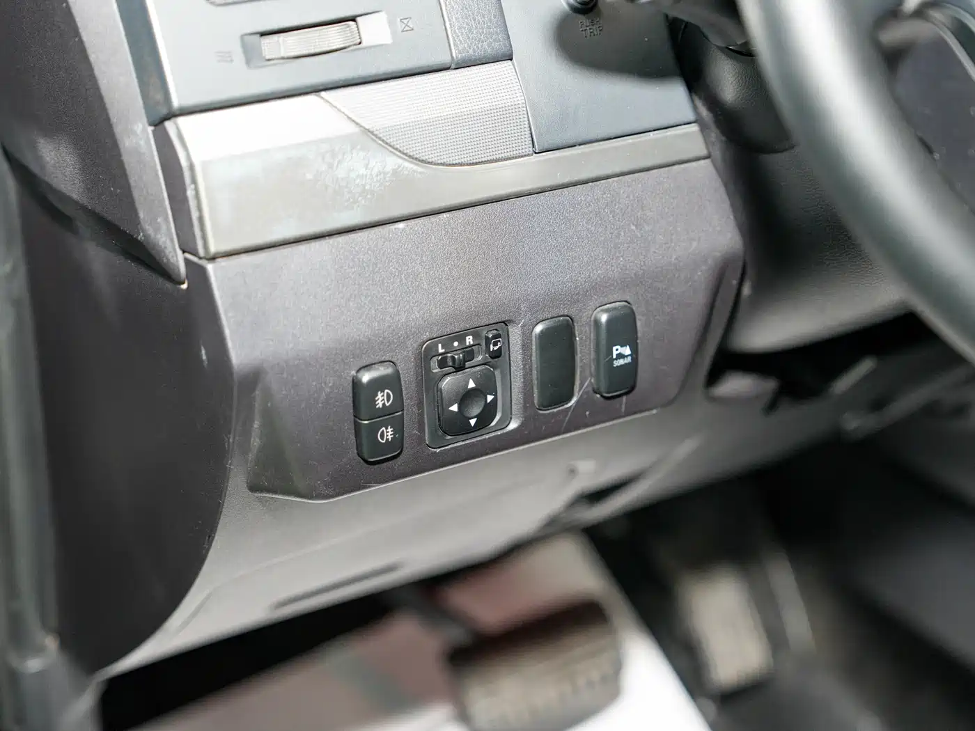 Mitsubishi Pajero (Import) 2010 3.0L Automatic Luxury Edition фото 16