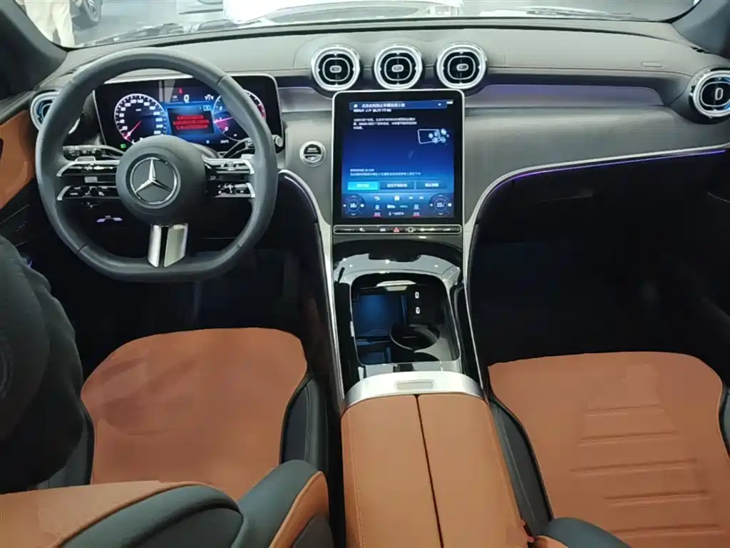 Mercedes-Benz GLC 2024 GLC 260 L 4MATIC Luxury 5-seater фото 10