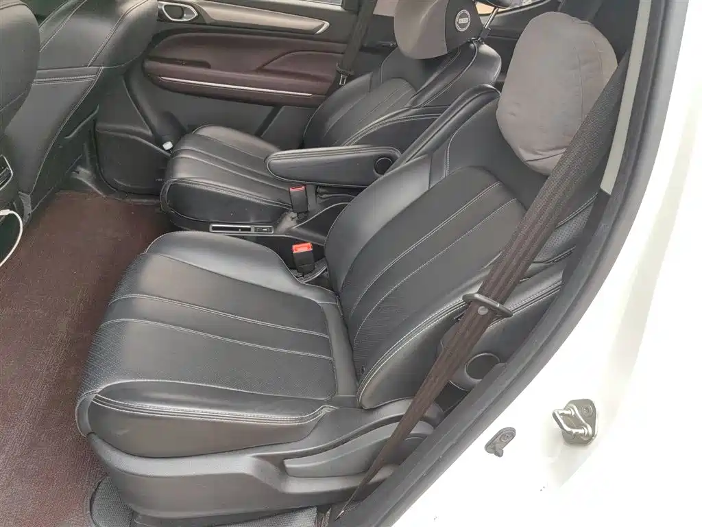 GAC Trumpchi Trumpchi M6 2021 PRO 270T DCT Premium Edition фото 15