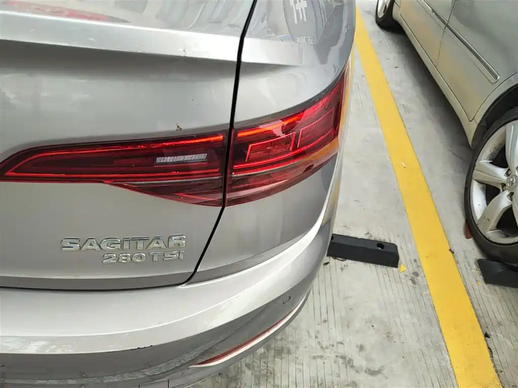 Volkswagen Sagitar 2021 280TSI DSG Comfort Smart Connect Edition фото 8