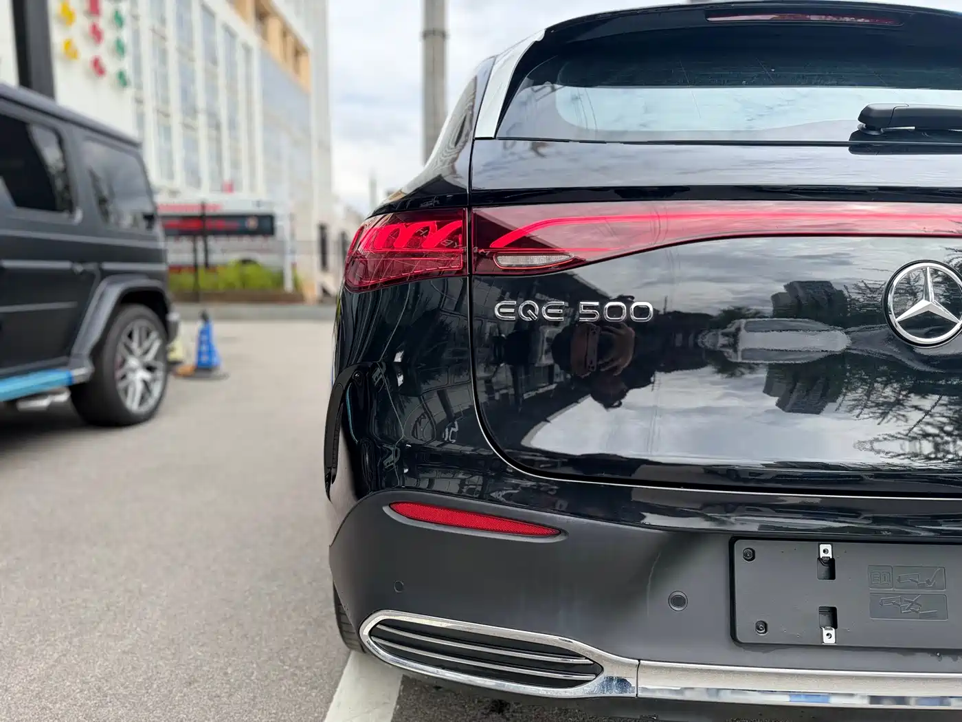 Mercedes-Benz EQE SUV 2024 500 4MATIC Luxury Edition фото 10