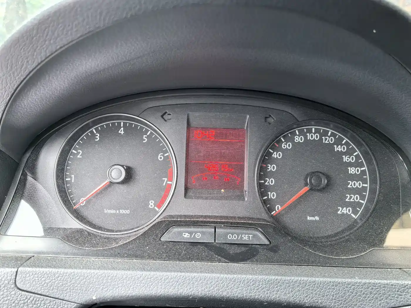 Volkswagen Santana 2013 1.4L Manual Comfort Edition фото 12