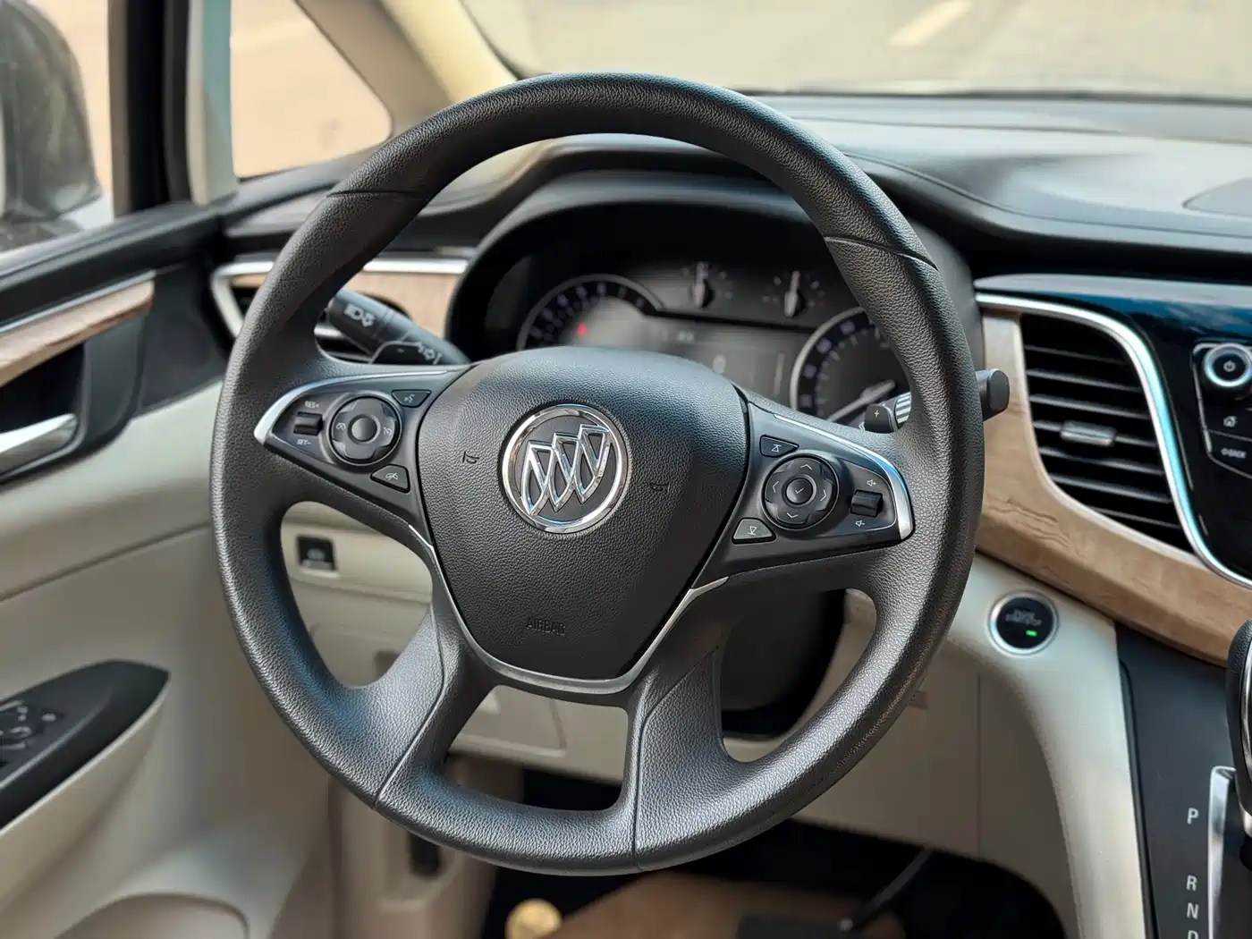 Buick GL8 2017 ES 28T Comfort Type China V фото 12