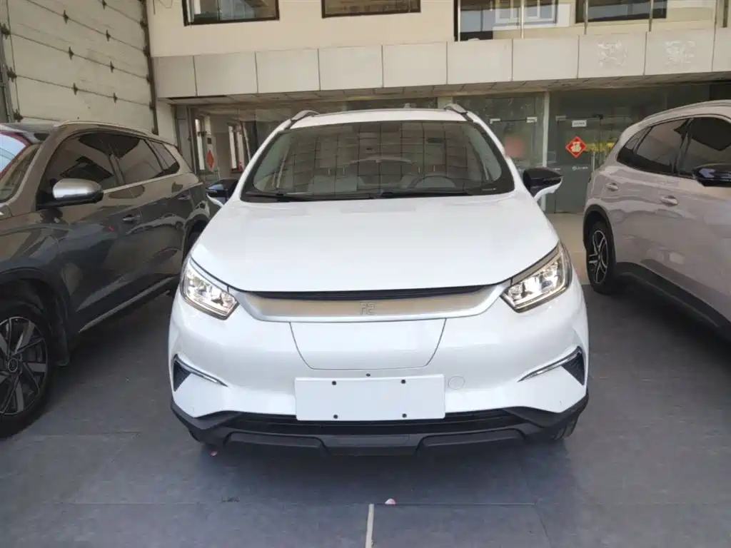 BYD Yuan Pro 2021 401KM Premium Model фото 3