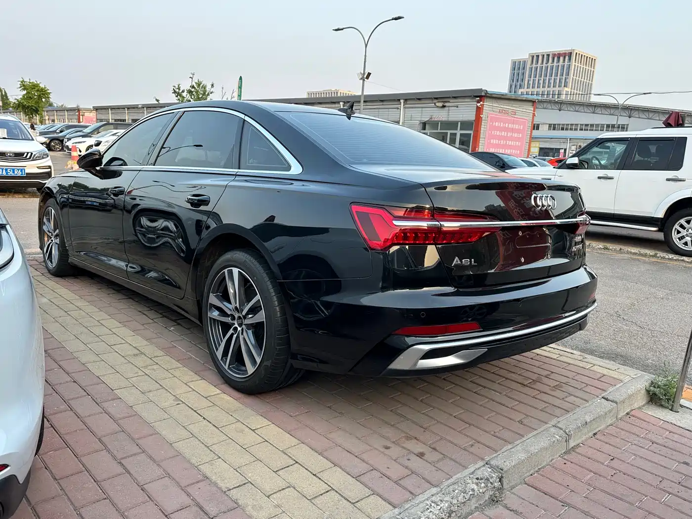 Audi A6L 2024 40 TFSI Luxury Dynamic фото 4