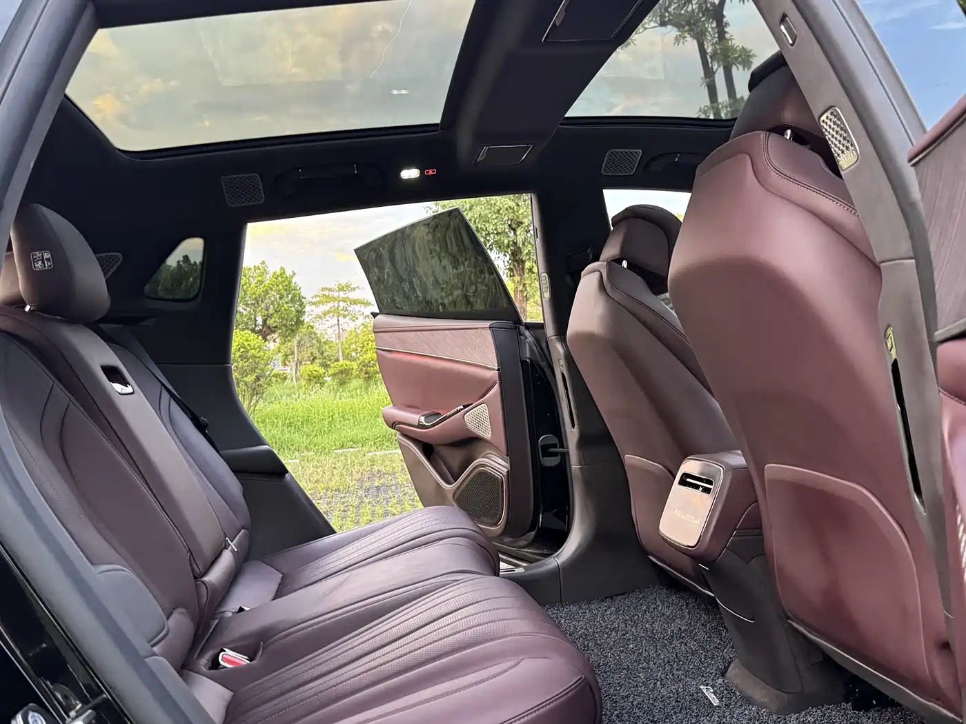 Denza Z9GT 2025 2024 1100 AWD Ultra Edition