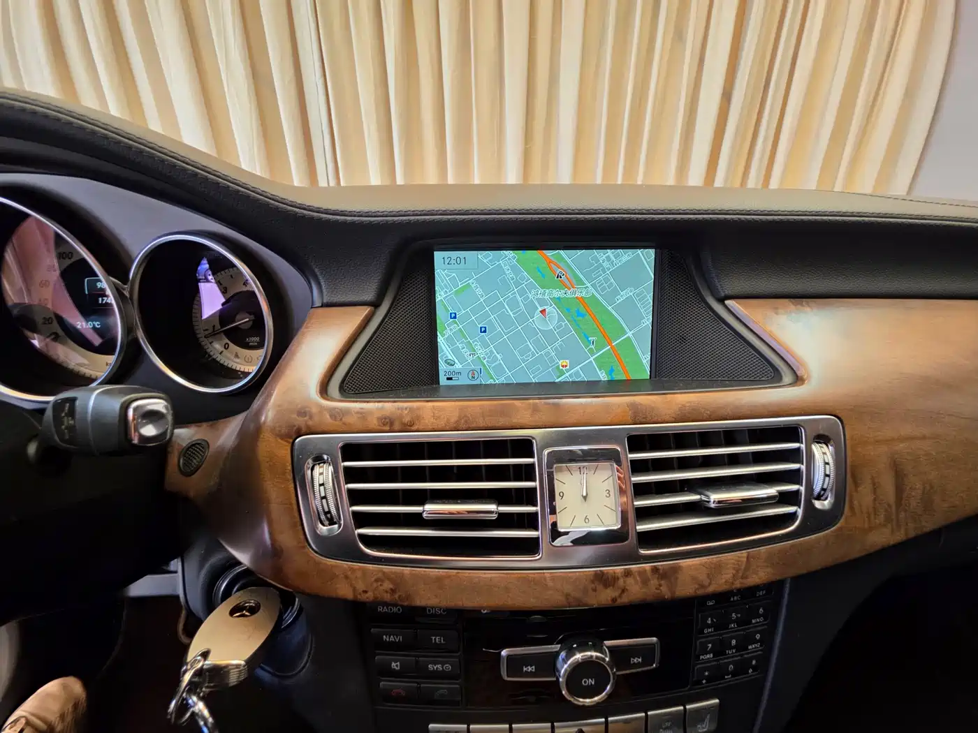 Mercedes-Benz CLS 2012 CLS 300 CGI фото 9