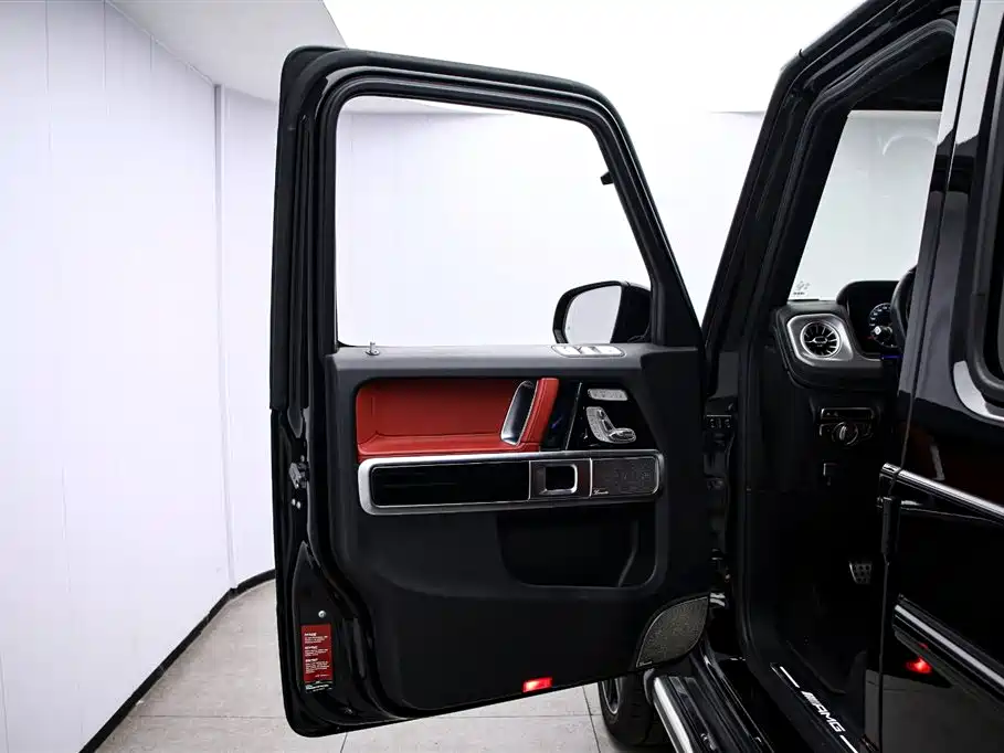 Mercedes-Benz G-Class AMG 2022 AMG G 63 фото 11