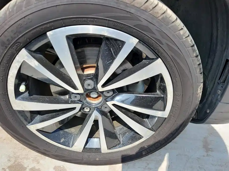 Volkswagen Tharu 2019 2019 330TSI AWD Luxury Edition China VI