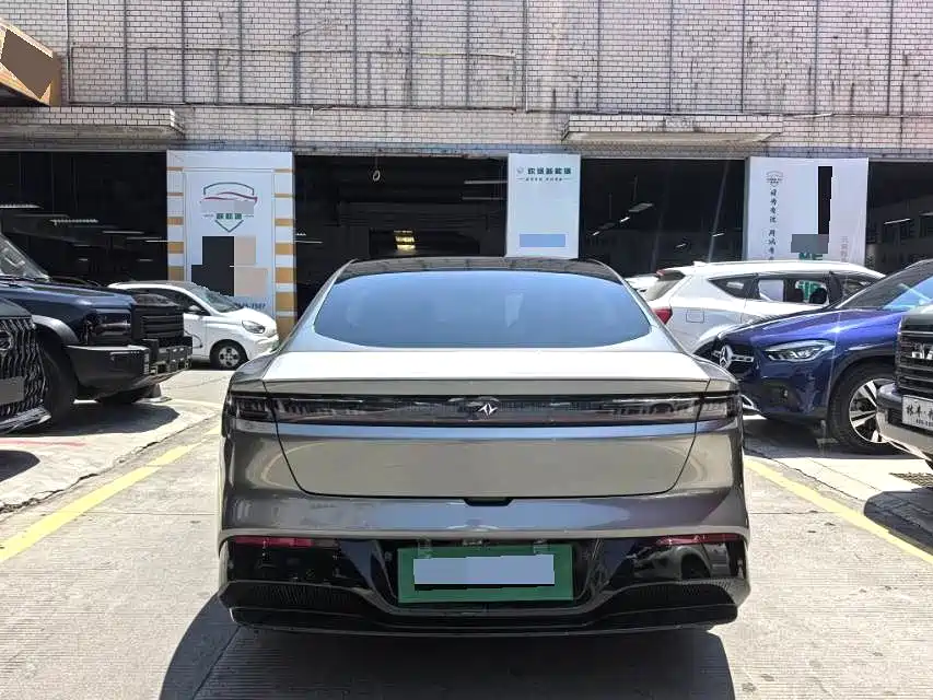 Фото 8 - Dongfeng Yipai eπ007