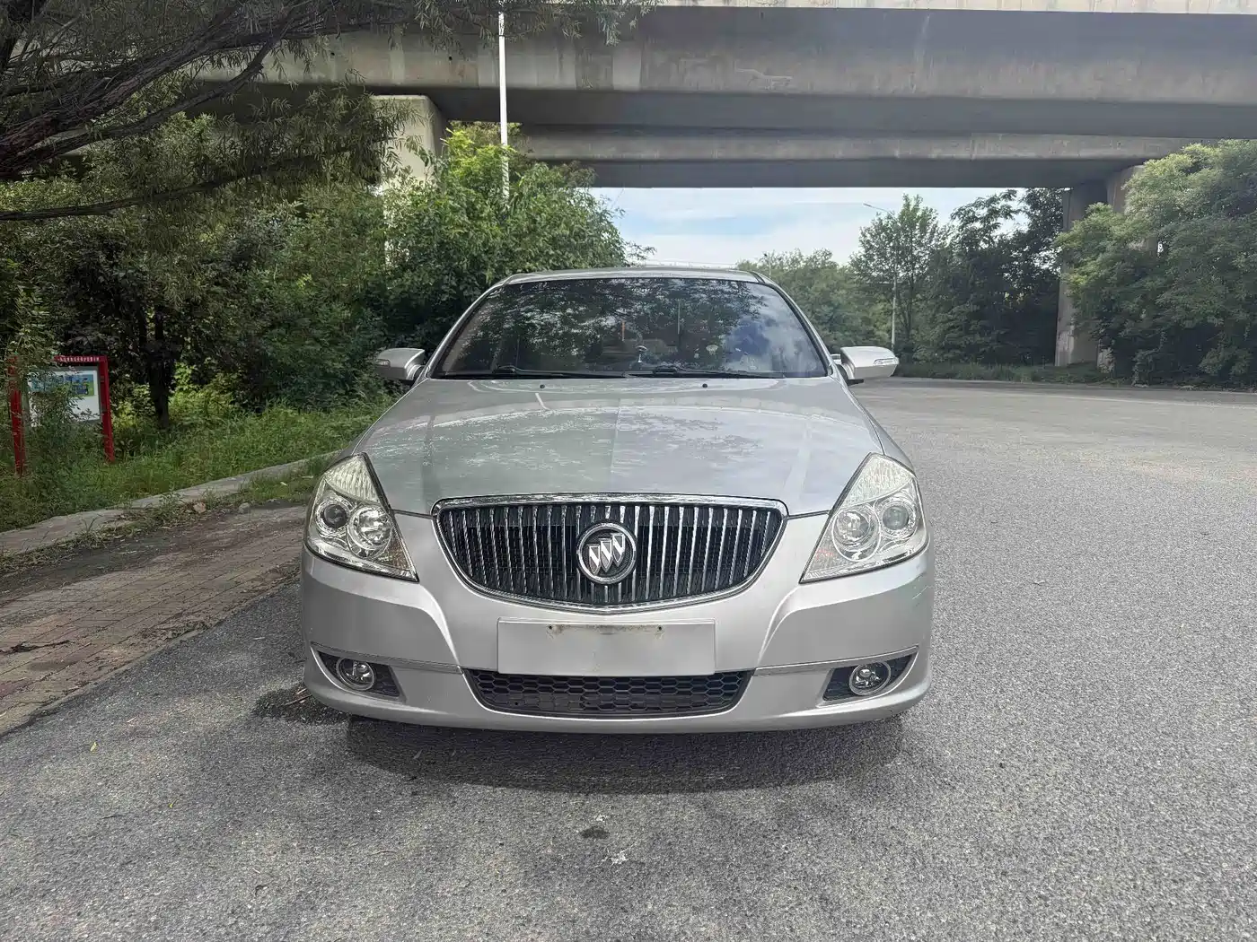 Buick Excelle 2012 2011 1.6LE-AT
