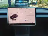 Фото 13 - Tesla Model 3