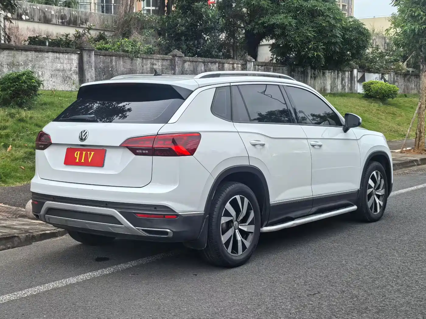 Volkswagen Tayron 2019 330TSI 2WD Luxury Plus China VI фото 9
