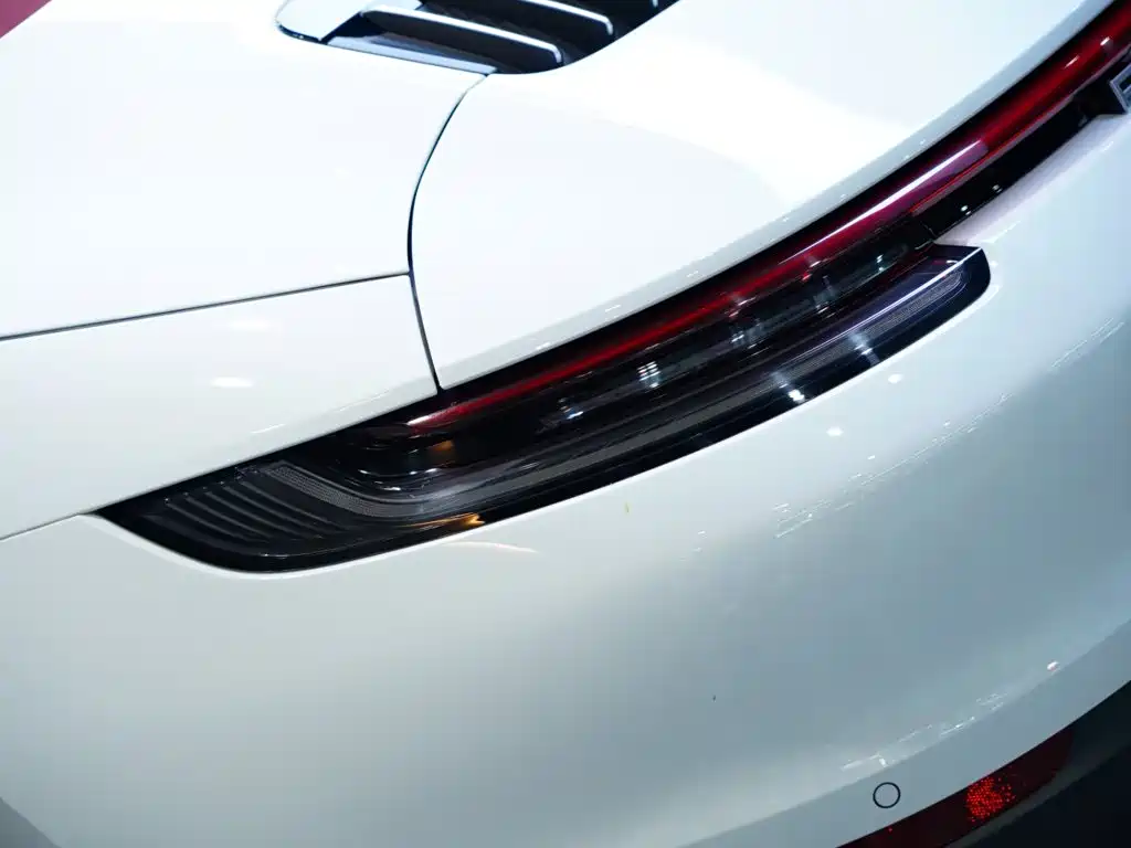 Фото 12 - Porsche 911