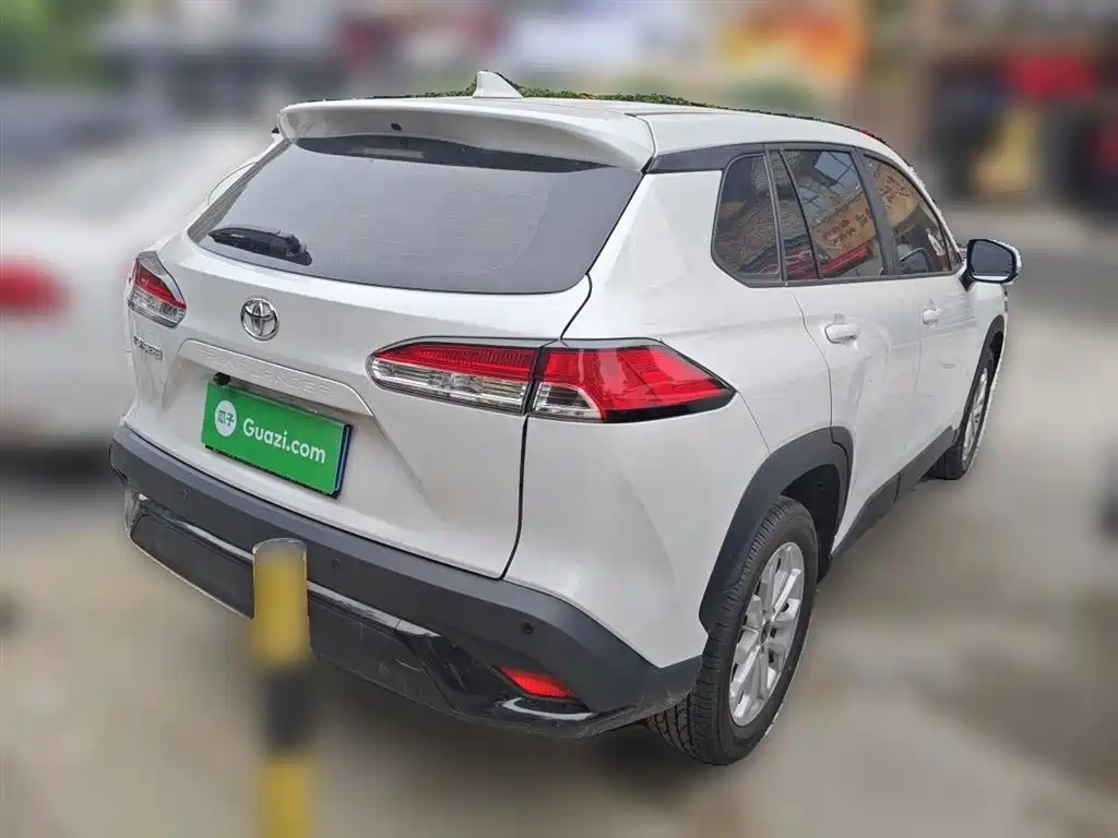 Toyota Frontlander 2024 2.0L CVT Elite Plus Edition фото 5