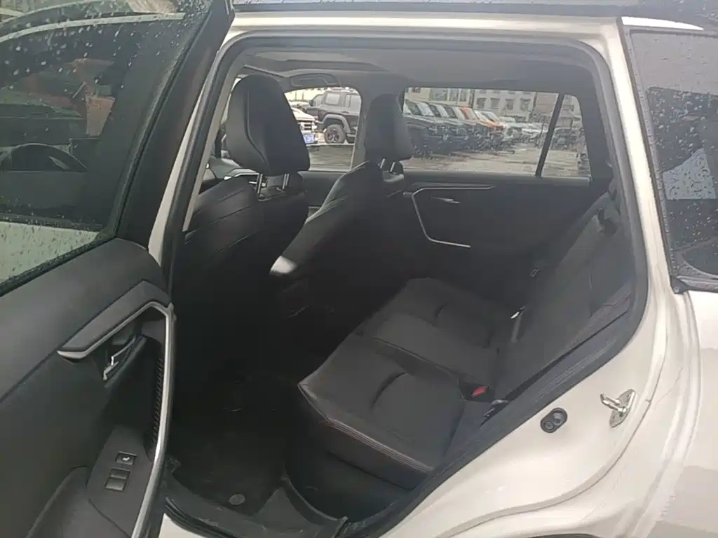 Toyota Wildlander New Energy 2021 2021 High Performance Edition 2.5L AWD Power Version