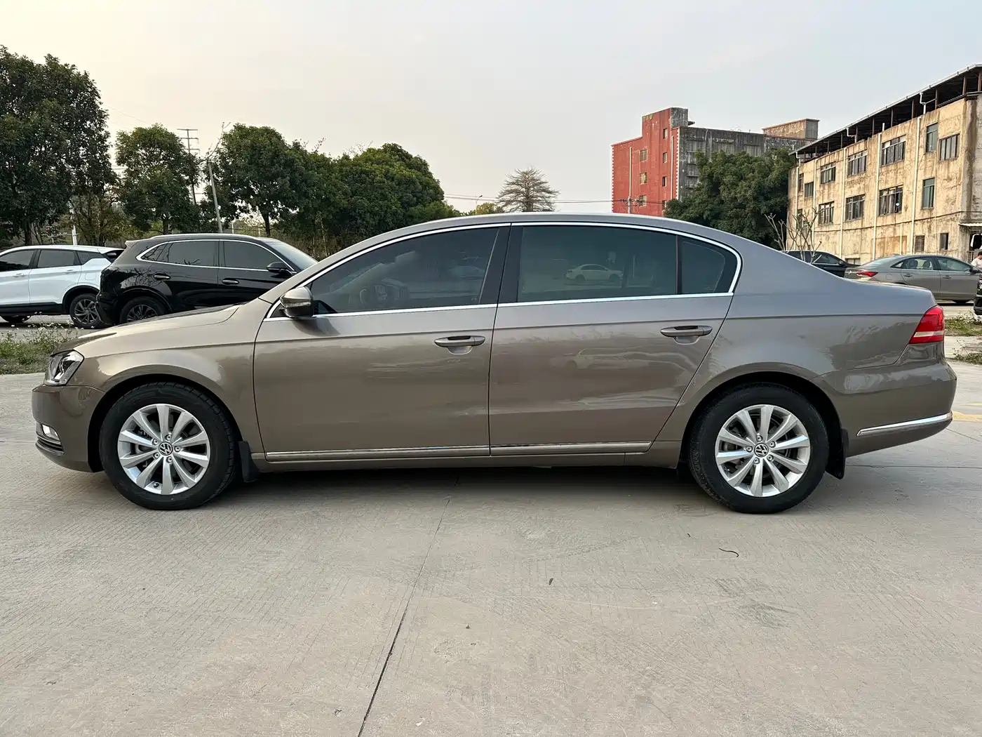Volkswagen Magotan 2012 1.8TSI Luxury фото 4