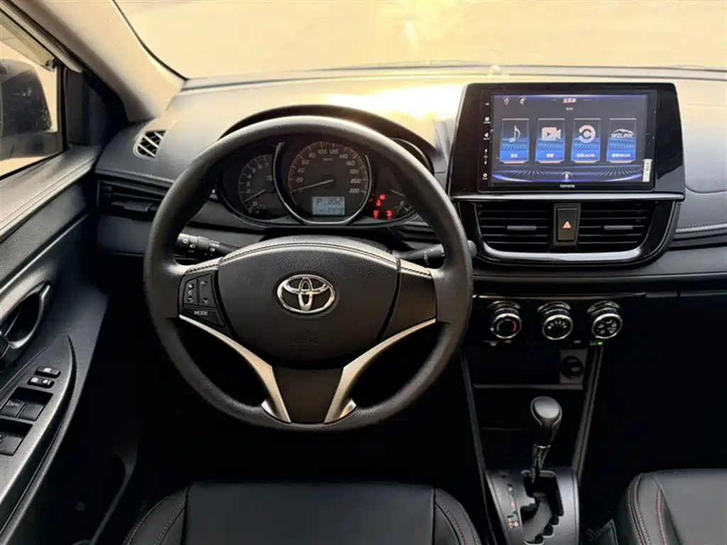Toyota Vios FS 2021 1.5L CVT Fengchi Edition фото 14