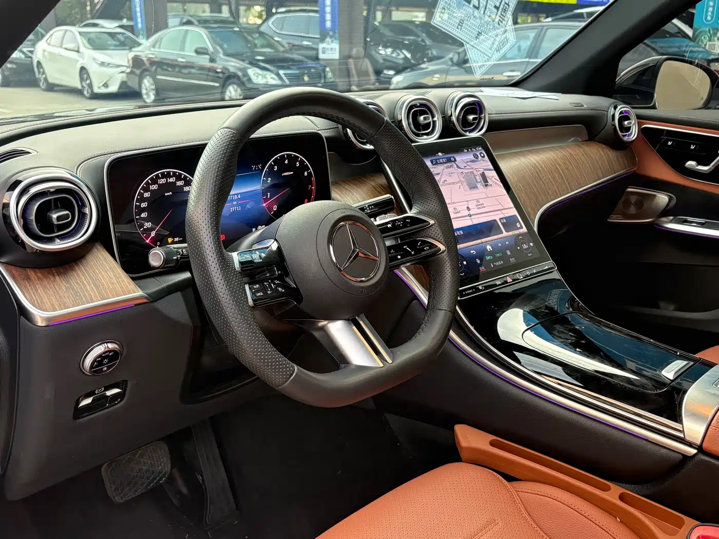 Mercedes-Benz GLC 2024 GLC 300 L 4MATIC Dynamic 5-seater фото 4