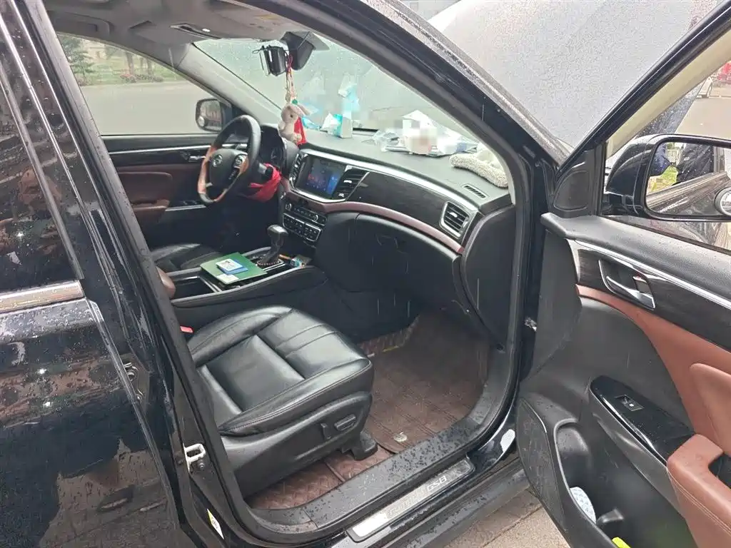 GAC Trumpchi Trumpchi GS8 2017 320T 2WD Luxury Edition (7-Seater) фото 22